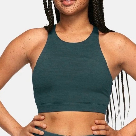 Outdoor Voices Other - Outdoor Voices Move Free green Crop Top sz small